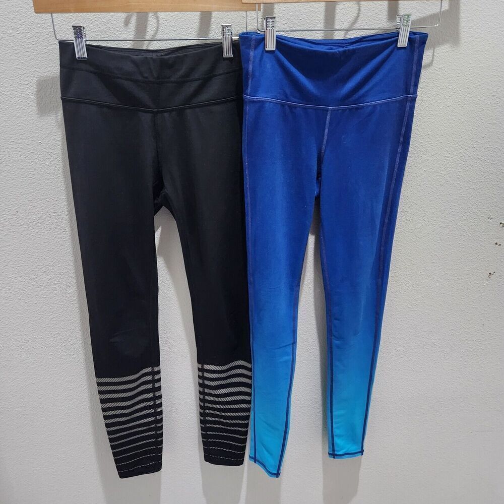 Athleta Leggings 7/8 Mid Rise Pockets Umbre Solid Stripes‎ Lot Of 2 Sz XS - Picture 2 of 8